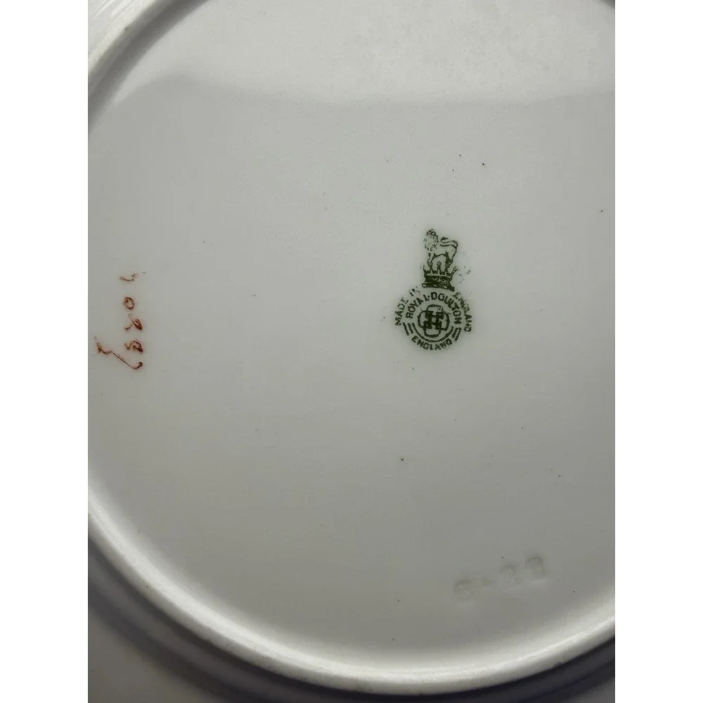 Royal Doulton Old English Coaching Scenes‎ Salad Plate Mail Coach Departure Vtg